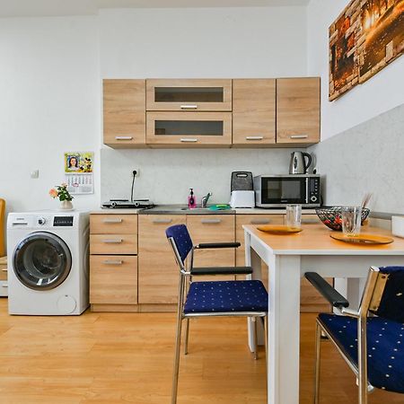 Cozy Apartment In Central โซเฟีย ภายนอก รูปภาพ