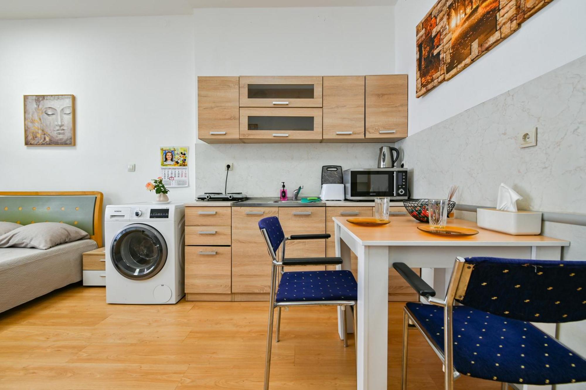 Cozy Apartment In Central โซเฟีย ภายนอก รูปภาพ